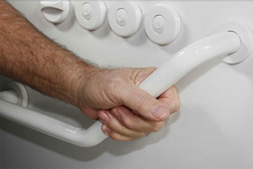Built-in grab bar - Jacuzzi by Atlas Home Improvement